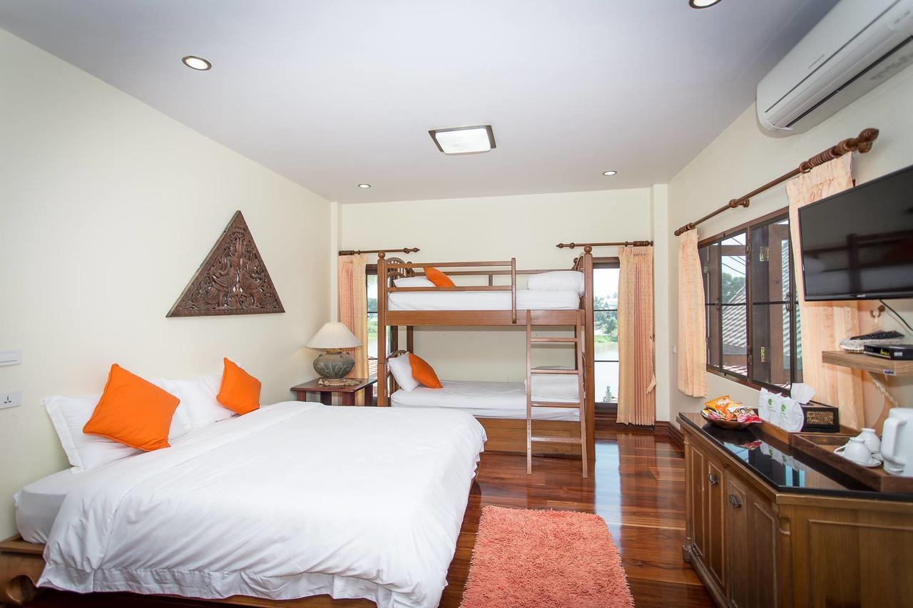 Thararin Villa Ban Doem Bang Room photo