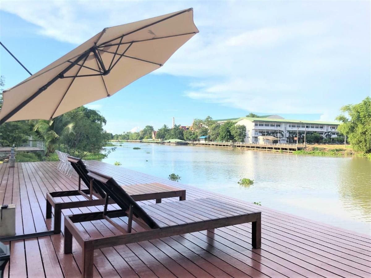 Thararin Villa Ban Doem Bang Exterior photo
